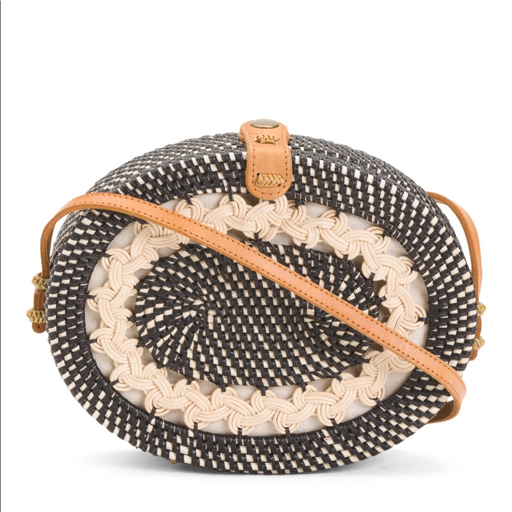 Perkasa Oval Rattan Bag